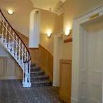 Manor House Hotel, Otel