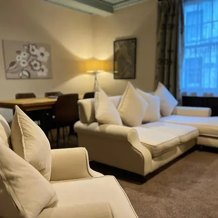 Otel Manor House Hotel,