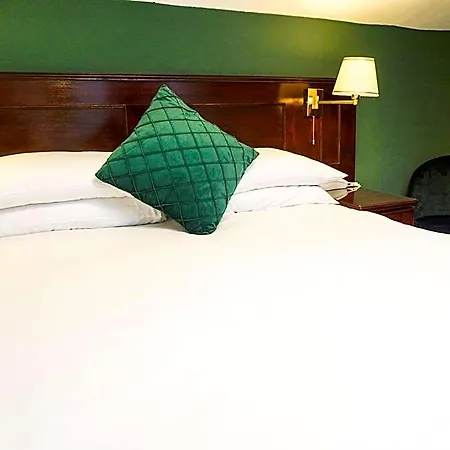 Manor House Hotel,
