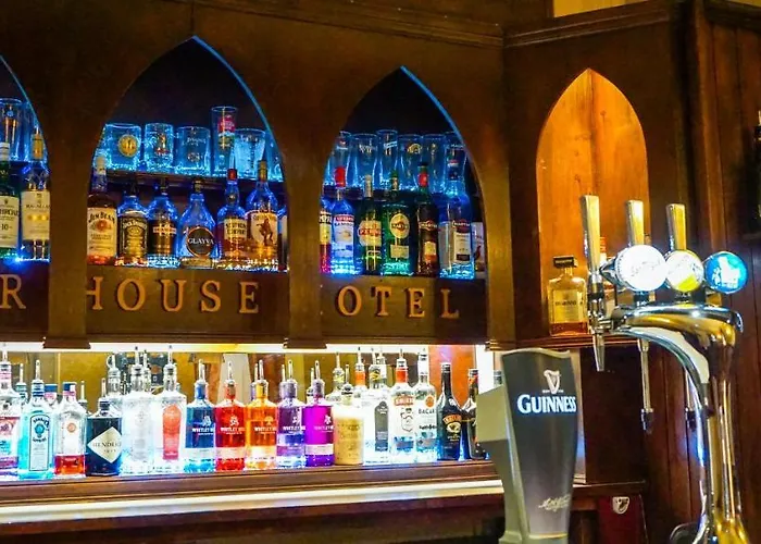 Otel Manor House Hotel, 3*