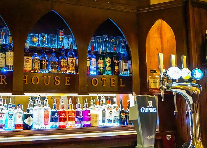 Otel Manor House Hotel, 3*