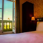 Manor House Hotel, Кокермут