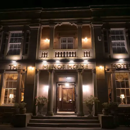 Manor House Hotel, Отель